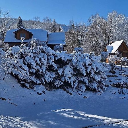 Holiday Home David Slunj Zewnętrze zdjęcie